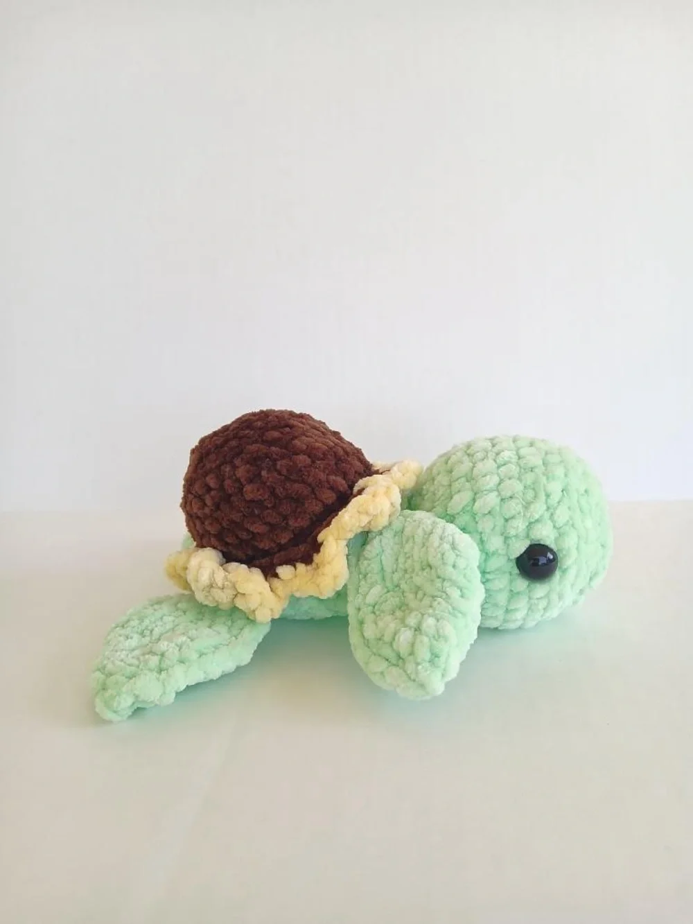 Crochet sunflower turtle handmade 7 inch plushie - Picture 4 of 8